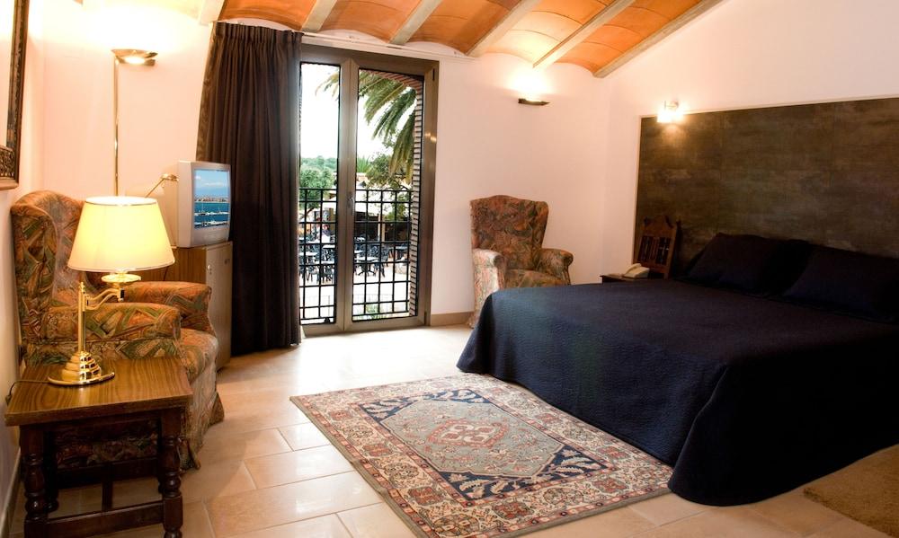 Hotel San Carlos 4*
