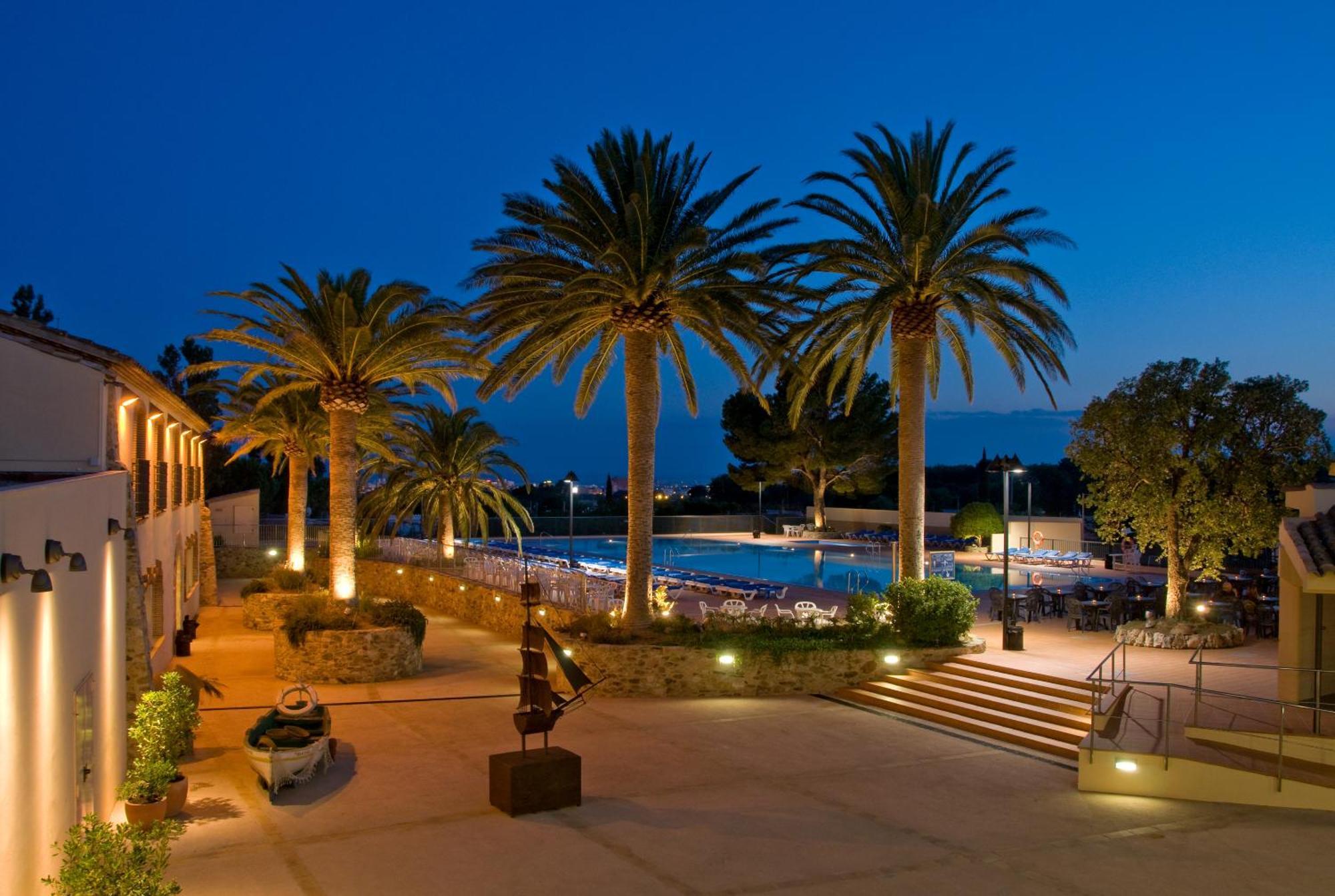 Hotel San Carlos 4*