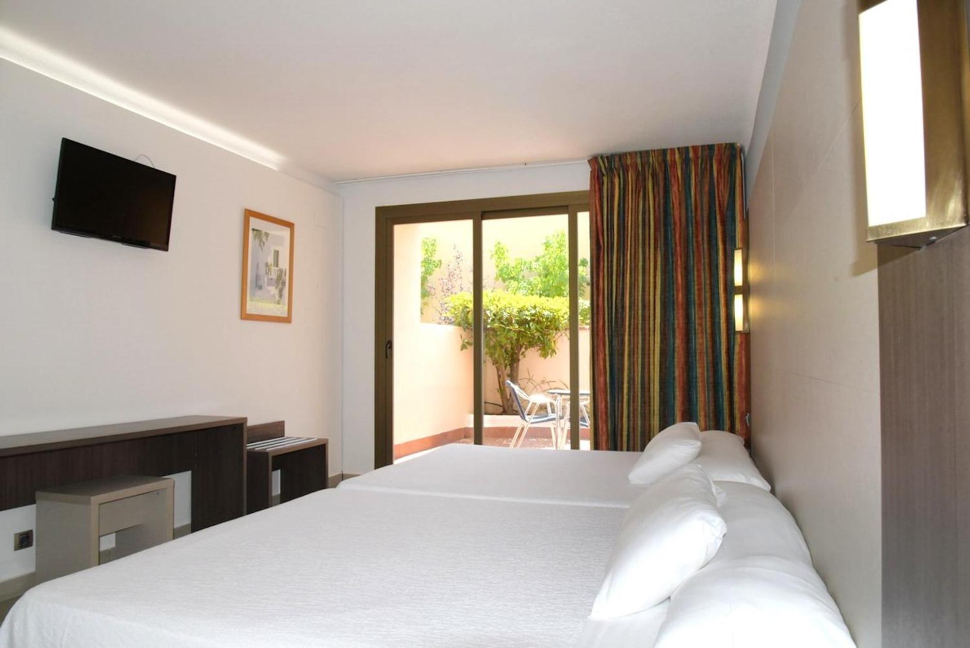 Hotel San Carlos 4*